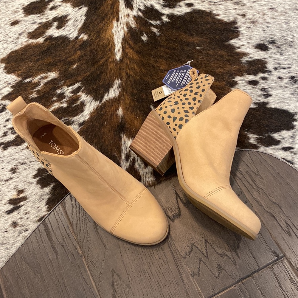 TOMS Everly Honey Leather Bootie in Tiny Cheetah 6.5 Stitch Fix Favorite